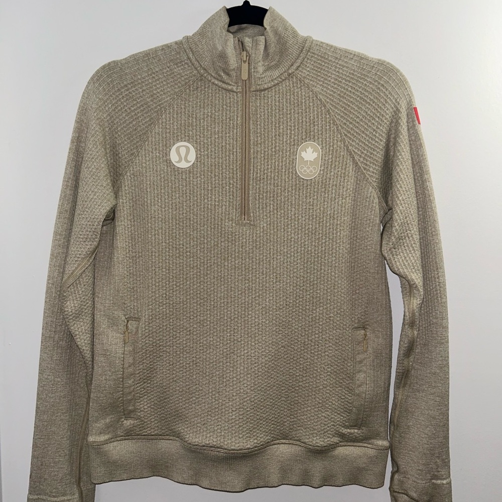 Lululemon athletica Beige Zip-Up Sweater - Canadian Olympic